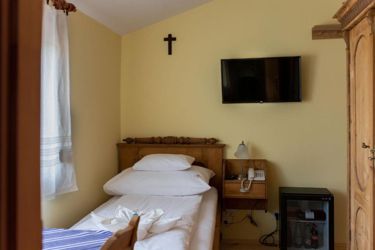 Szent Gellert Borhaz Es Vendegfogado Bed and Breakfast Makó Εξωτερικό φωτογραφία