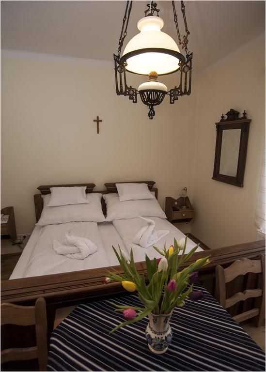 Szent Gellert Borhaz Es Vendegfogado Bed and Breakfast Makó Δωμάτιο φωτογραφία