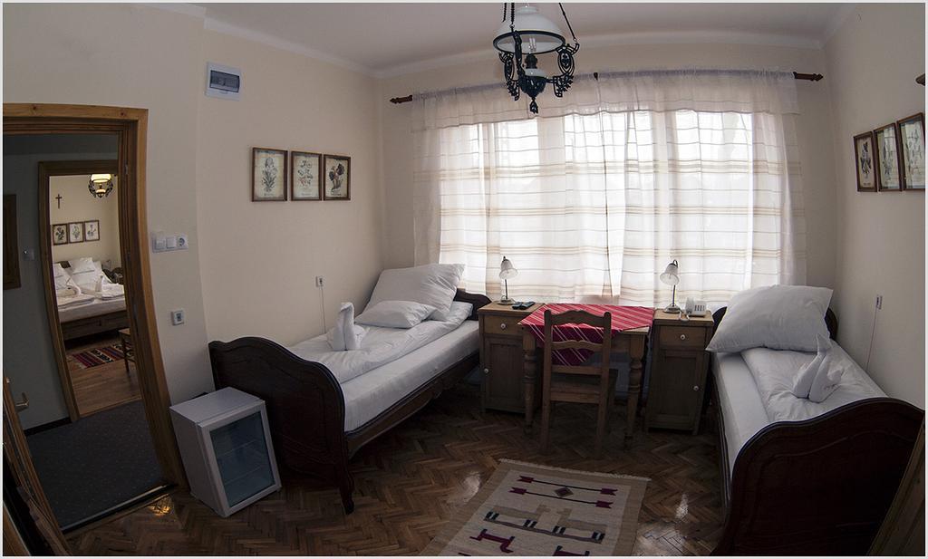 Szent Gellert Borhaz Es Vendegfogado Bed and Breakfast Makó Δωμάτιο φωτογραφία