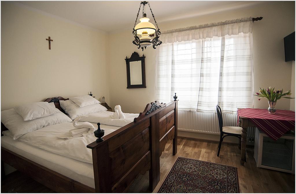 Szent Gellert Borhaz Es Vendegfogado Bed and Breakfast Makó Δωμάτιο φωτογραφία