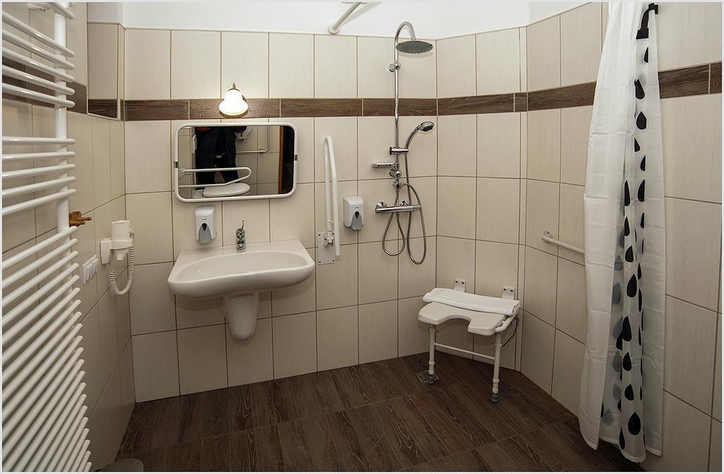 Szent Gellert Borhaz Es Vendegfogado Bed and Breakfast Makó Εξωτερικό φωτογραφία